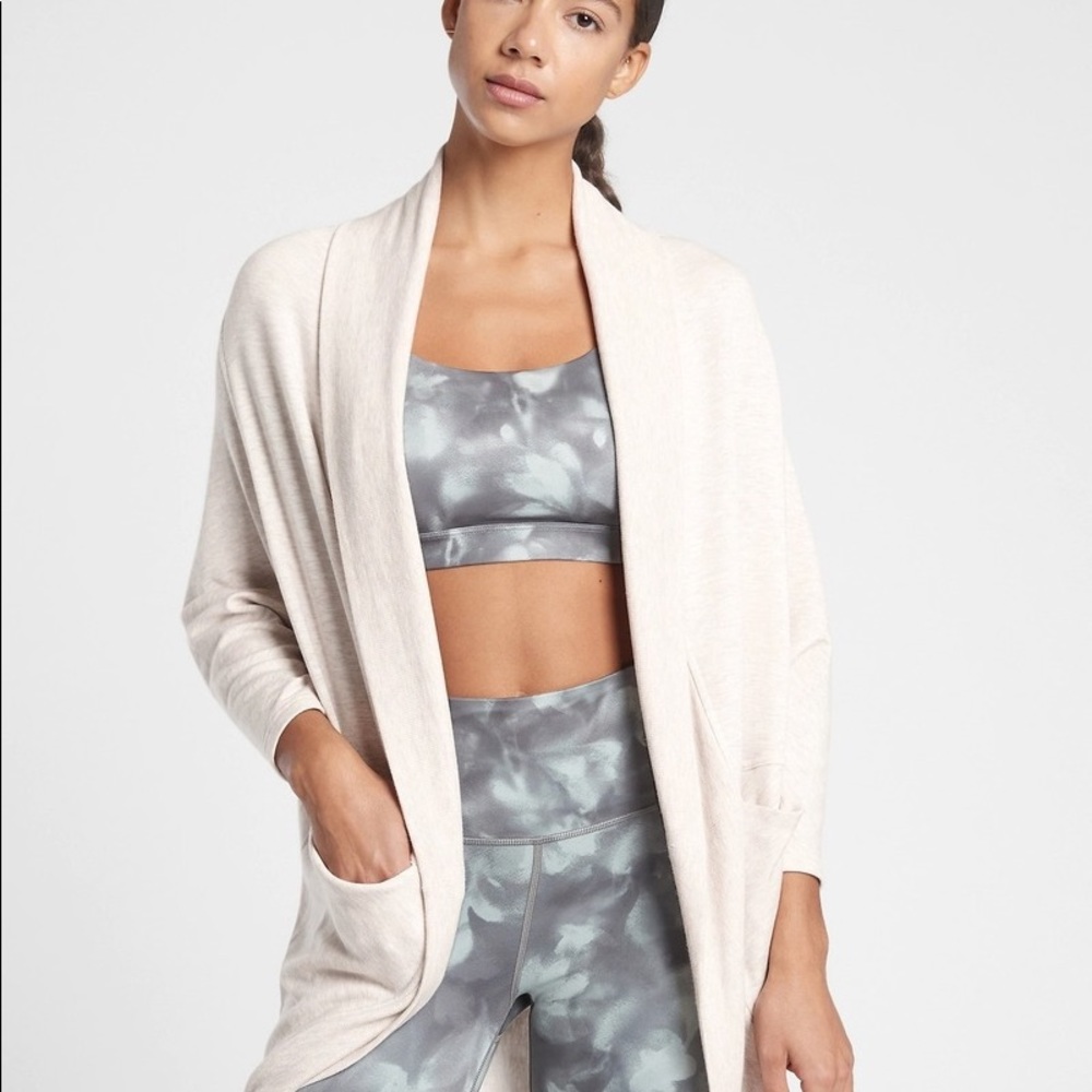 Athleta Ethereal Cocoon Wrap
